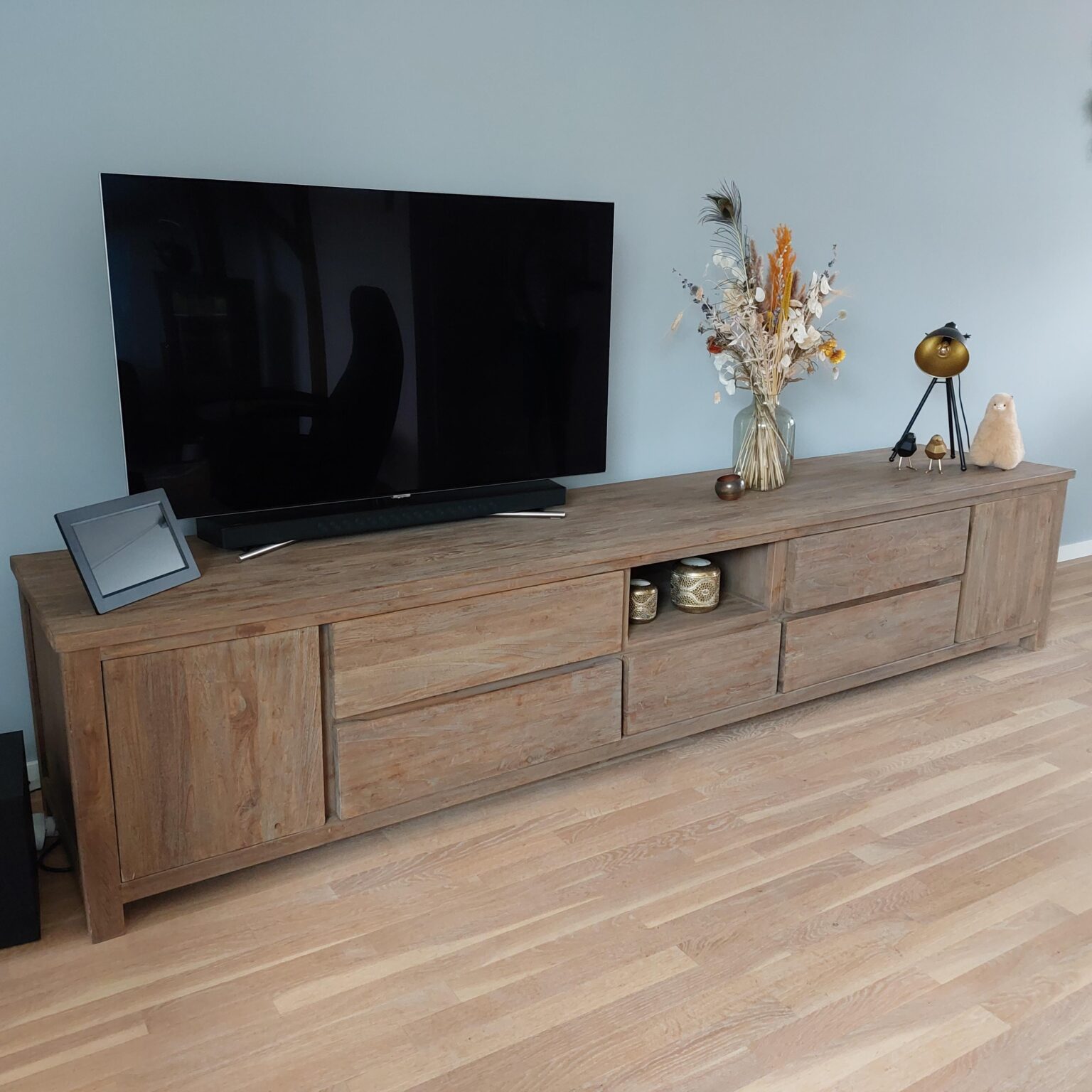 Maatwerk teak tv kast